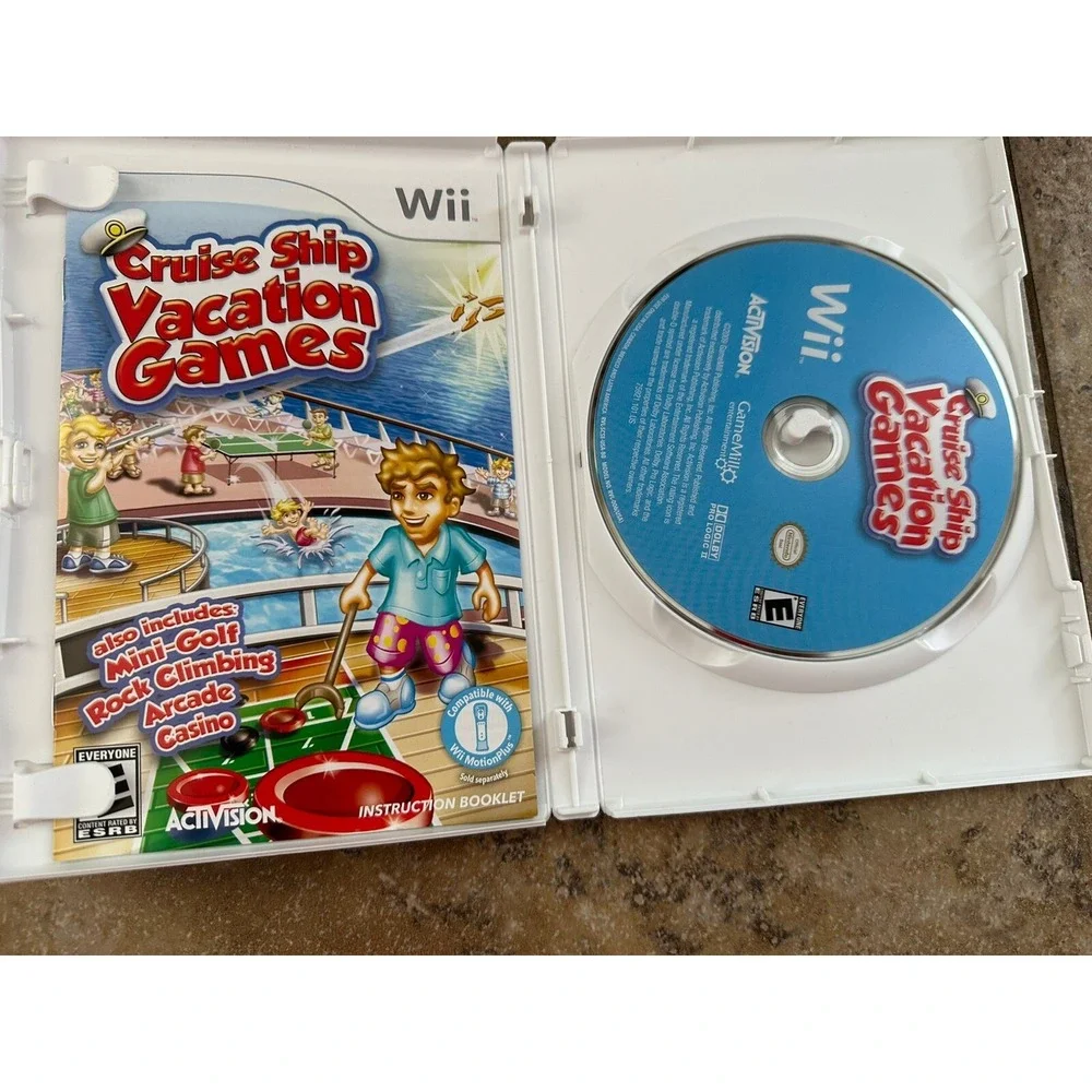 Nintendo Wii  Bundle Lot Of (2) Summer Sports, Cruise Ship Vacation Games